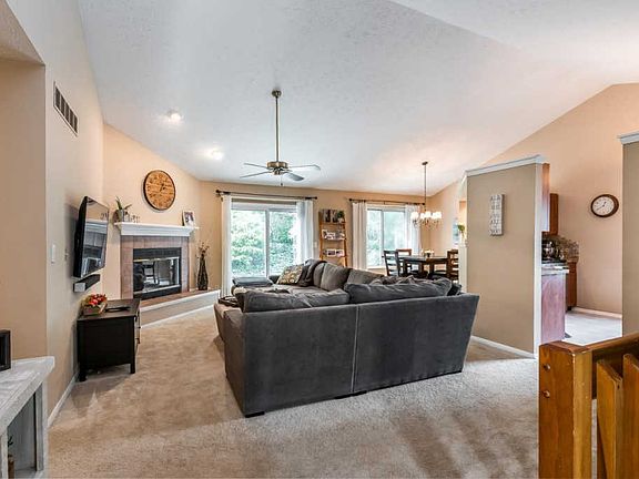 4th image of 7213 Bluecrest Dr