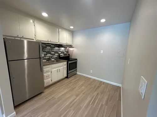 Floor plan 106