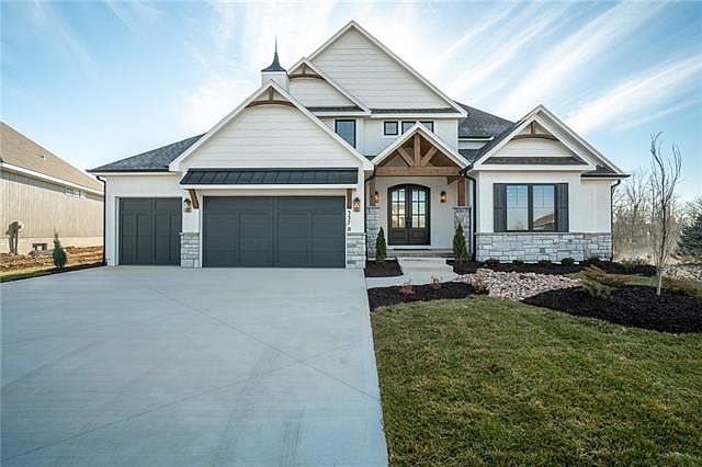 1st image of 106 NW Ambersham Dr