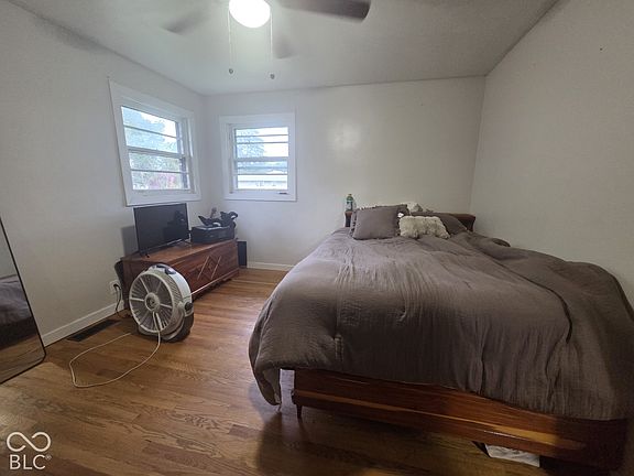 5th image of 308 Harms St