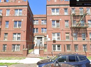 335 Osborne Ter, Newark, NJ 07112