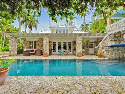 3737 El Prado Blvd, Miami, FL, 33133