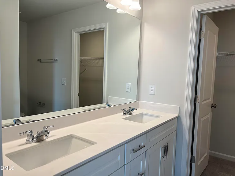 642 Gimari Dr — Photo 30