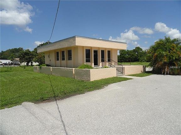 2nd image of 25378 Marion Ave