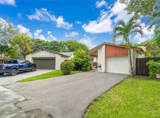 11765 SW 135th Ct, Miami, FL 33186