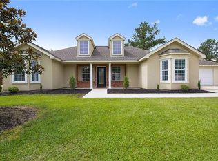 16222 Blossom Ln, Tickfaw, LA 70466