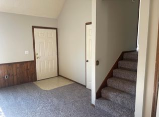 8273 Perry St, Overland Park, KS 66204
