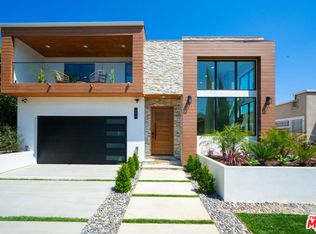 244 S Gramercy Pl, Los Angeles, CA 90004