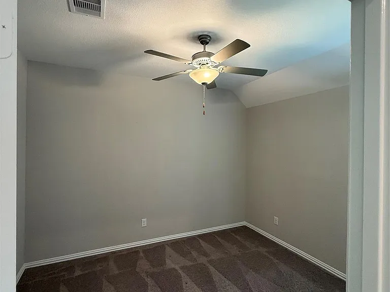 1562 Ancient Oak Ln — Photo 10