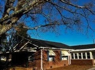 307 Beaverdam Rd, Enfield, NC 27823