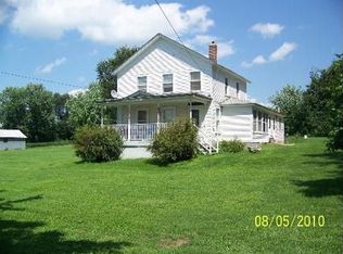 4052 E 2603rd Rd, Sheridan, IL 60551