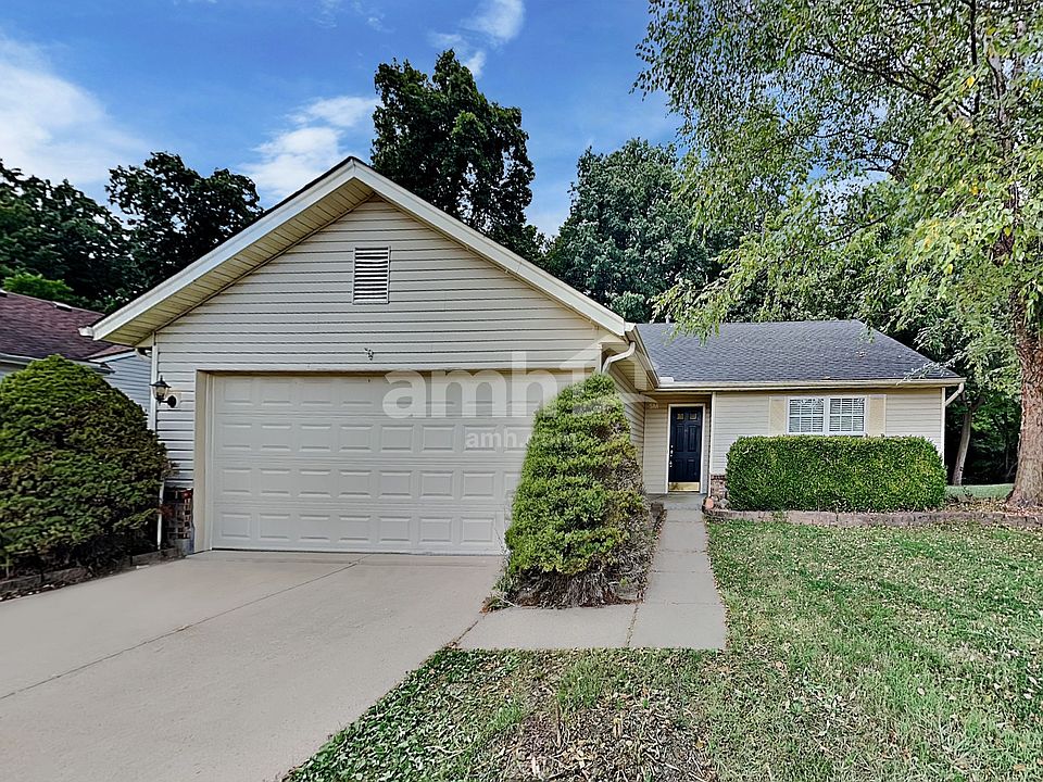 1st image of 3915 Little Creek Dr
