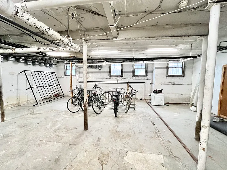 32 Sidlaw Rd #18 — Photo 12