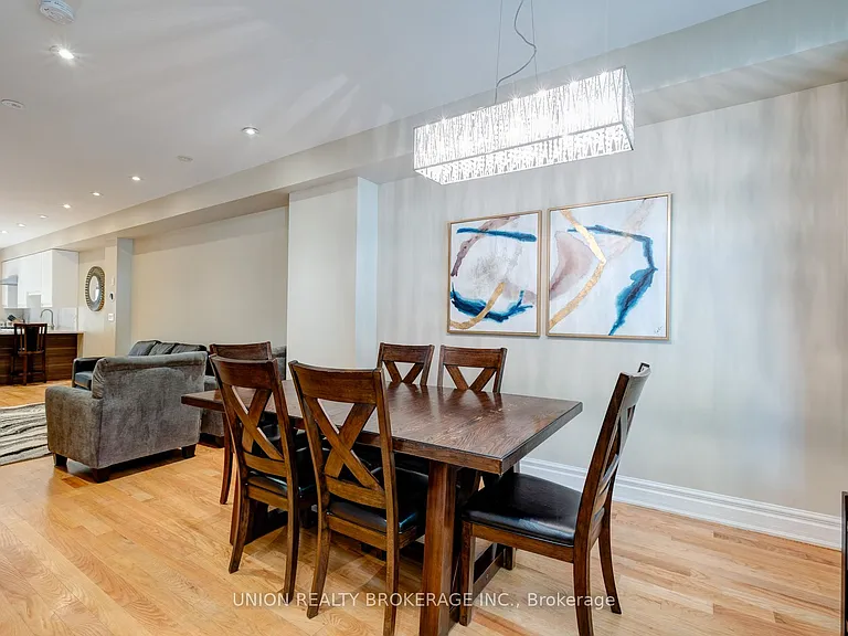 77 Logan Ave — Photo 7