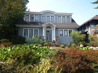 1547 17th Ave E, Seattle, WA 98112