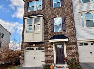 7836 Mine Run Rd, Hanover, MD 21076