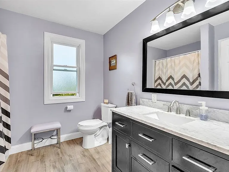 11 Hamlin Pl #B — Photo 19