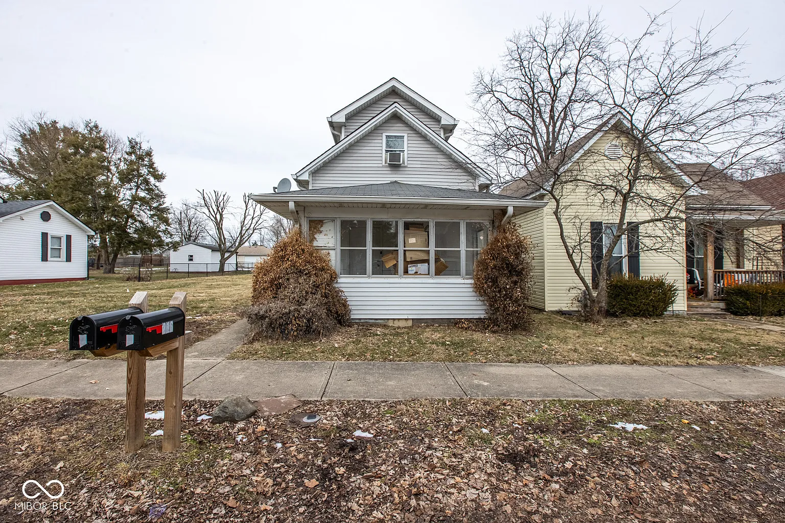 216 E Lincoln St photo 1
