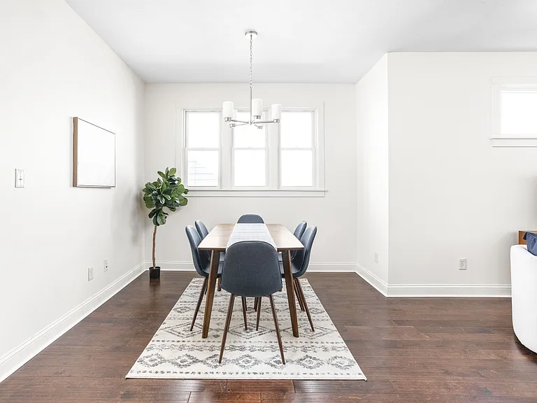3110 Broadway St — Photo 14