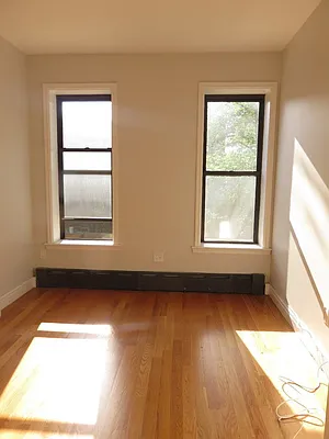 Rented by Space Real Estate | media 39