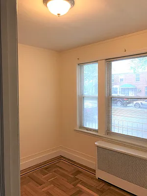 Rented by CENTURY 21 Sunny Gardens Realty, Inc. | media 2