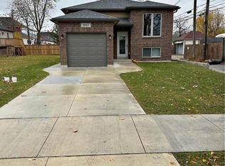 1045 Niagara St, Windsor, ON N9A 3V3
