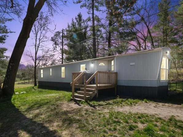 22840 W Kendaville Rd, Pierson, MI 49339