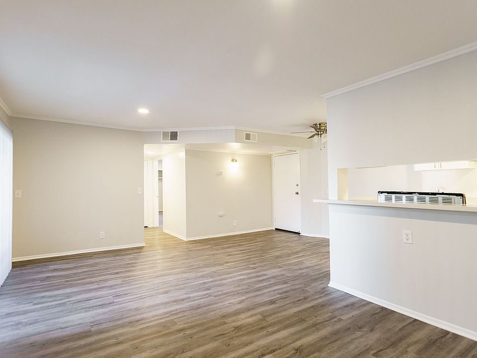 6310 Sylmar Ave Apartment Rentals with Virtual tours Van Nuys, CA