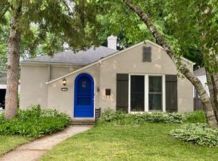 4766 N Woodruff Ave, Whitefish Bay, WI 53211