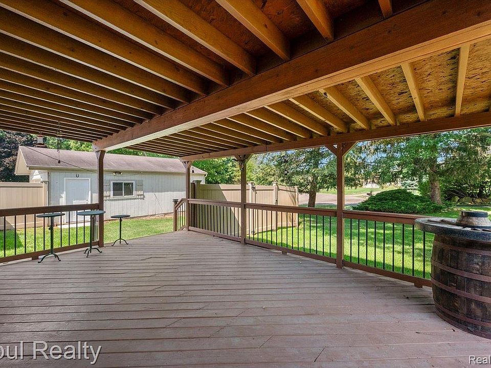 12821 Ten Mile Rd, photo 19