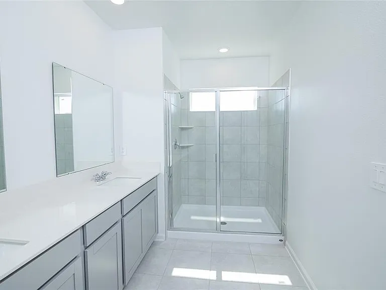 2642 Runners Cir — Photo 38