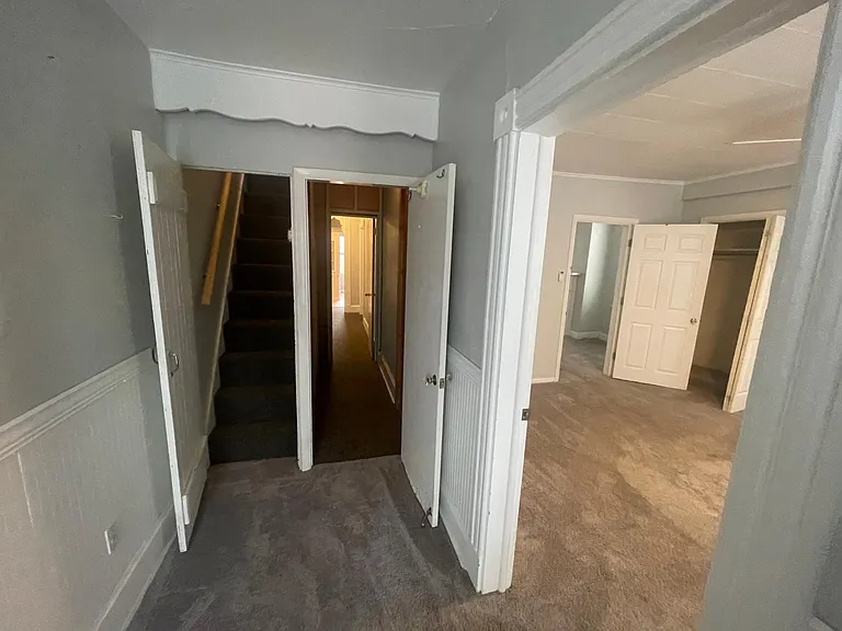 219 Clifton Ave #2 — Photo 16