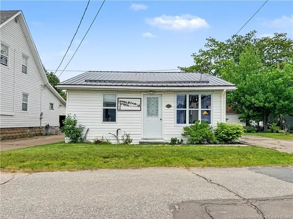 38 Saint Joseph, Rogersville, NB E4Y 2H5