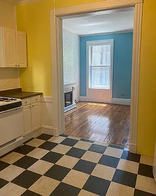 Rented by R New York | media 3