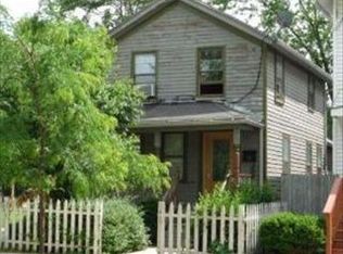 416 Spruce St, Aurora, IL 60506