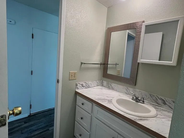 7220 Valley View Rd — Photo 15