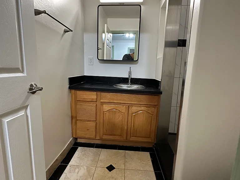 335 Shotwell St #3 — Photo 3