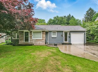 2506 Bears Den Rd, Youngstown, OH 44511