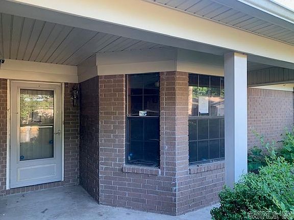 3rd image of 75 Sherwood Loop
