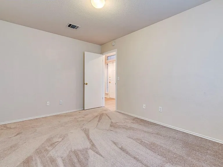 7715 Elkhorn Mountain Trl — Photo 19