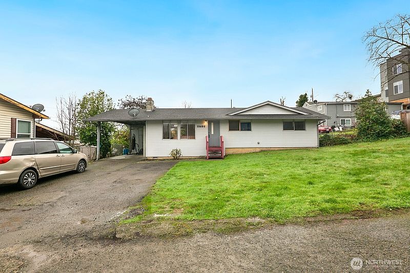 2nd image of 7537 44th Avenue S