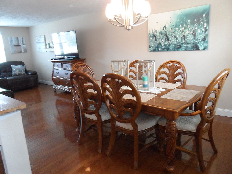 1st image of 2789 Mapletree Ct