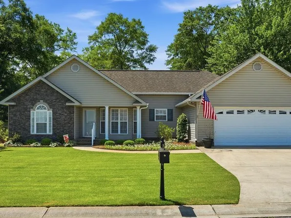 110 Sara Ln, Clanton, AL 35045