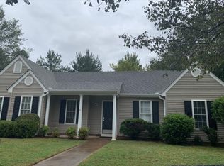115 Arbors Ct, Central, SC 29630