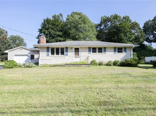 1096 Peck Lane, Cheshire, CT 06410