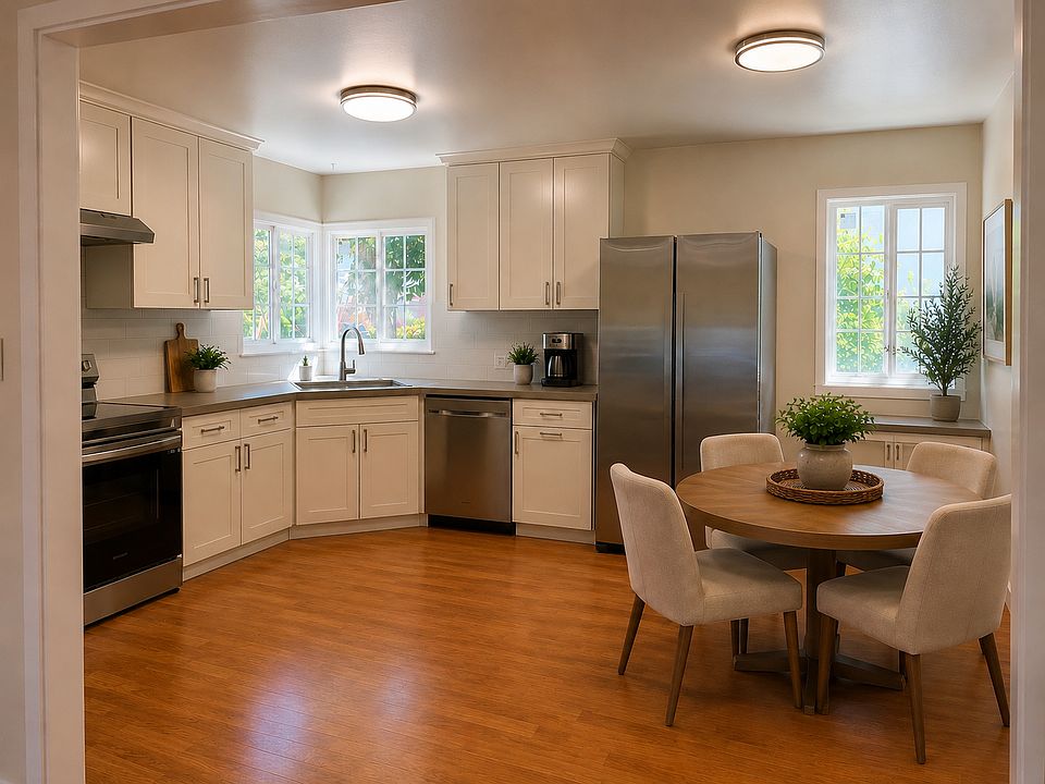 1st image of 384 Beemer Ave #384