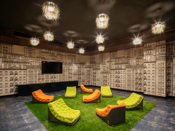 507 West 28th Street image 9 of 9