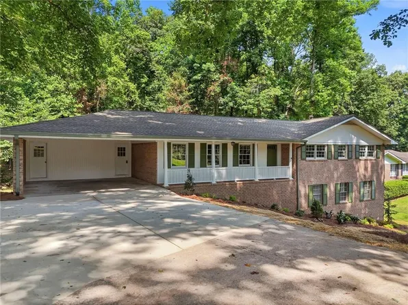 7215 Sinyard Rd, Lithia Springs, GA 30122