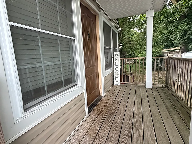 Harcourt Ave — Photo 8