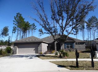44 Madiera Dr, Freeport, FL 32439